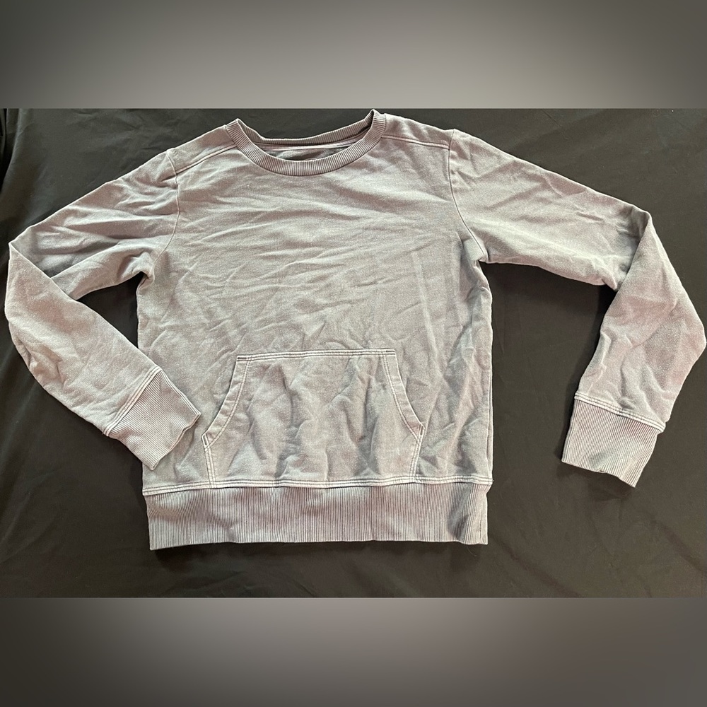 L 10-12 kids unisex athletic crew neck sweater